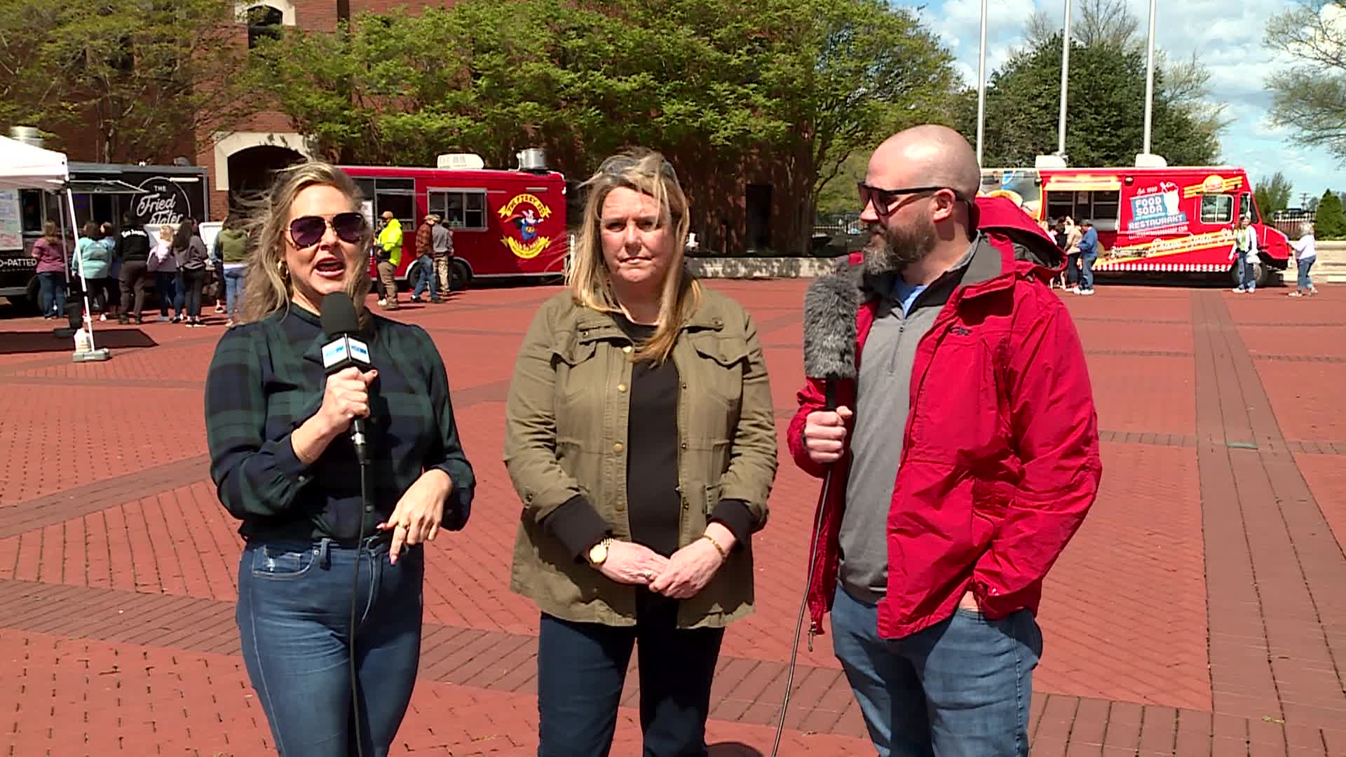 Thumbnail image for Lunch on the Plaza (Newsbreak)