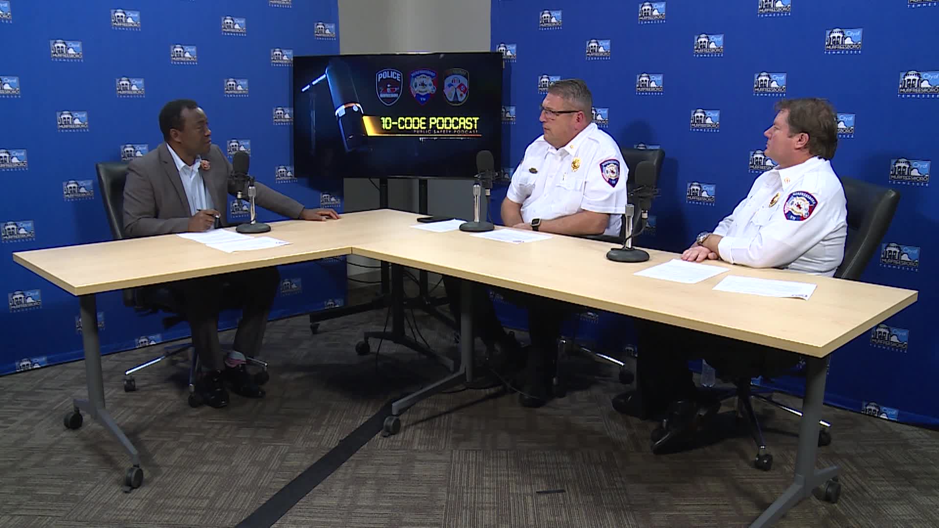 Thumbnail image for 10-Code [cc]