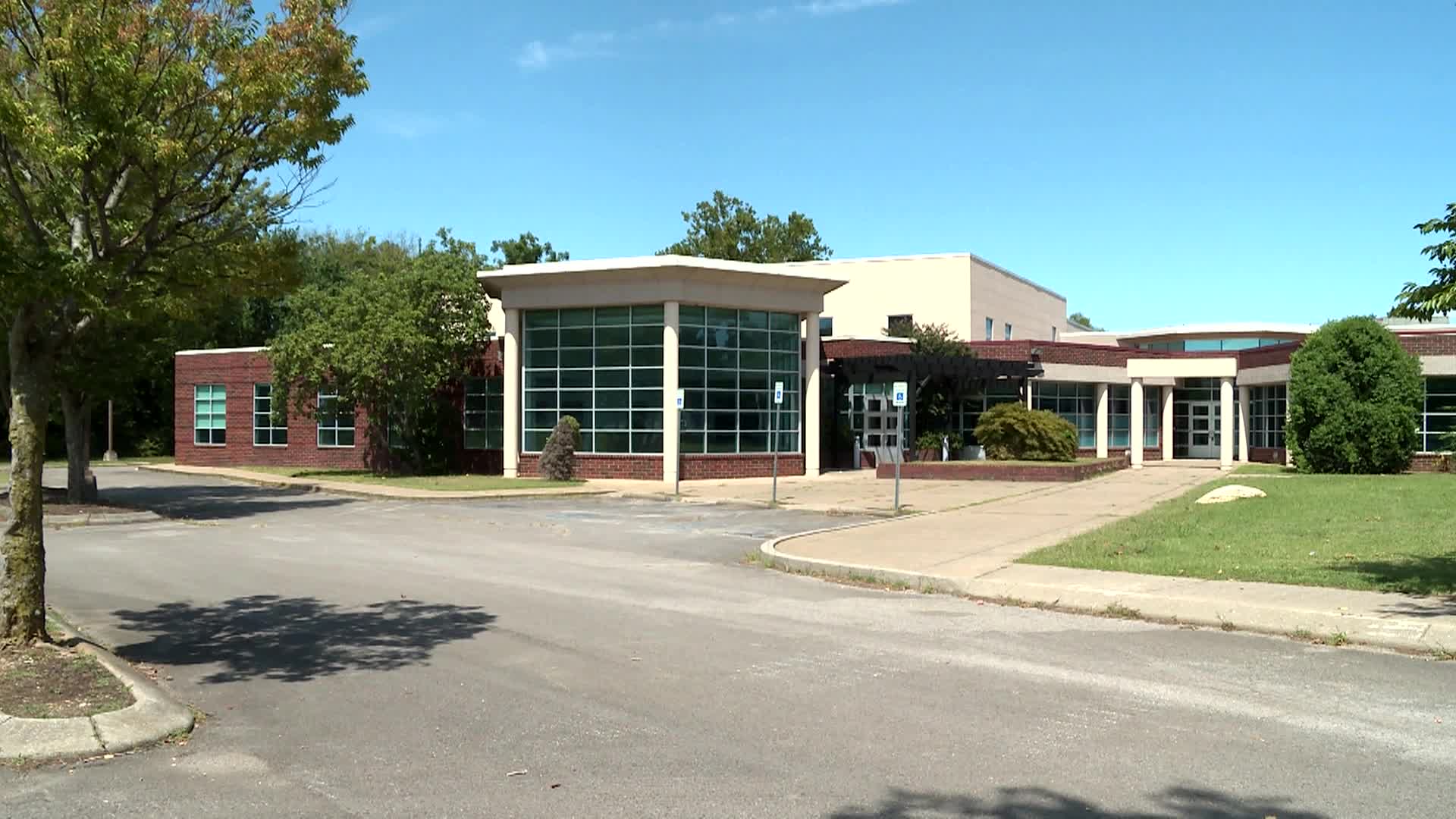 Thumbnail image for What's Up in the Boro: Bubbas 33 City BBQ