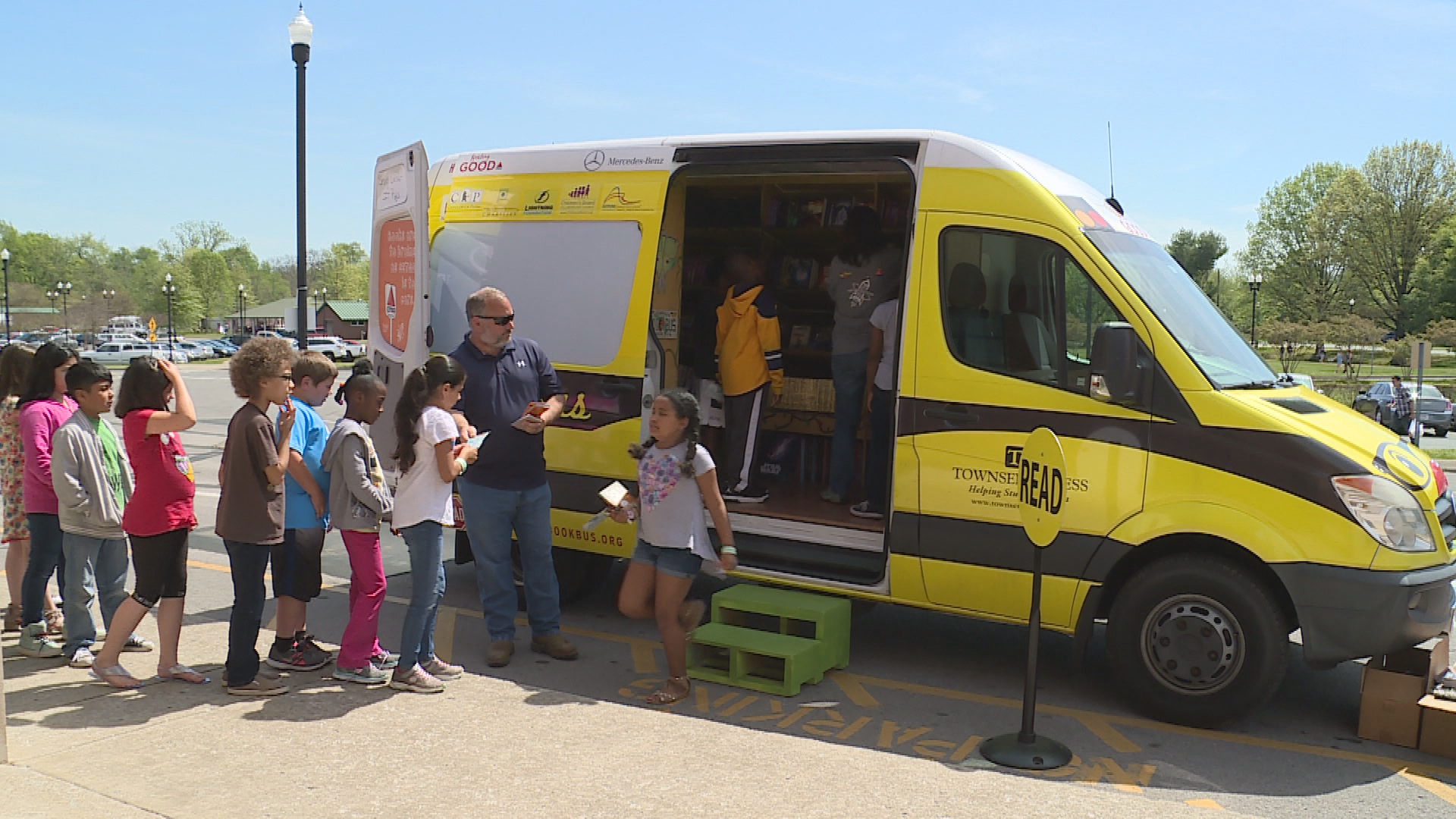 Thumbnail image for Bess the Book Bus